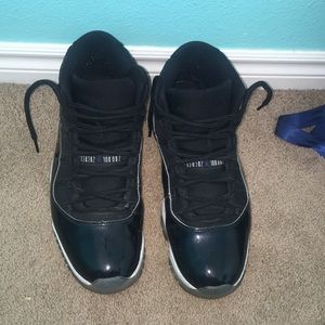 Jordan 11 space jam retros